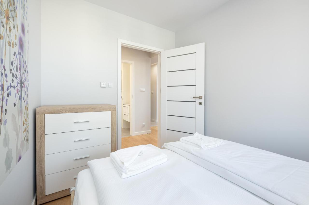 Apartment Klifowa Resort With Spa, Fitness & Kids Room By Noclegi Renters Rewal Exterior photo