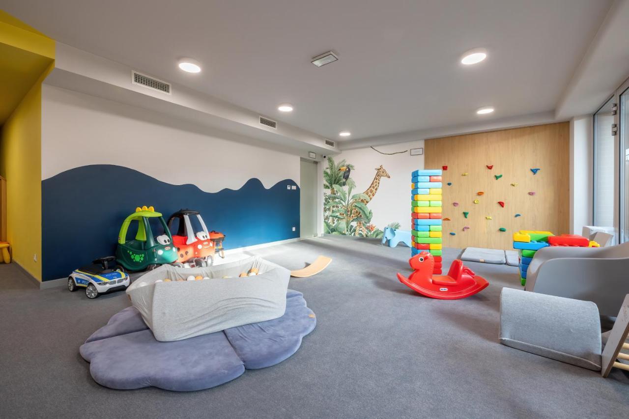 Apartment Klifowa Resort With Spa, Fitness & Kids Room By Noclegi Renters Rewal Exterior photo