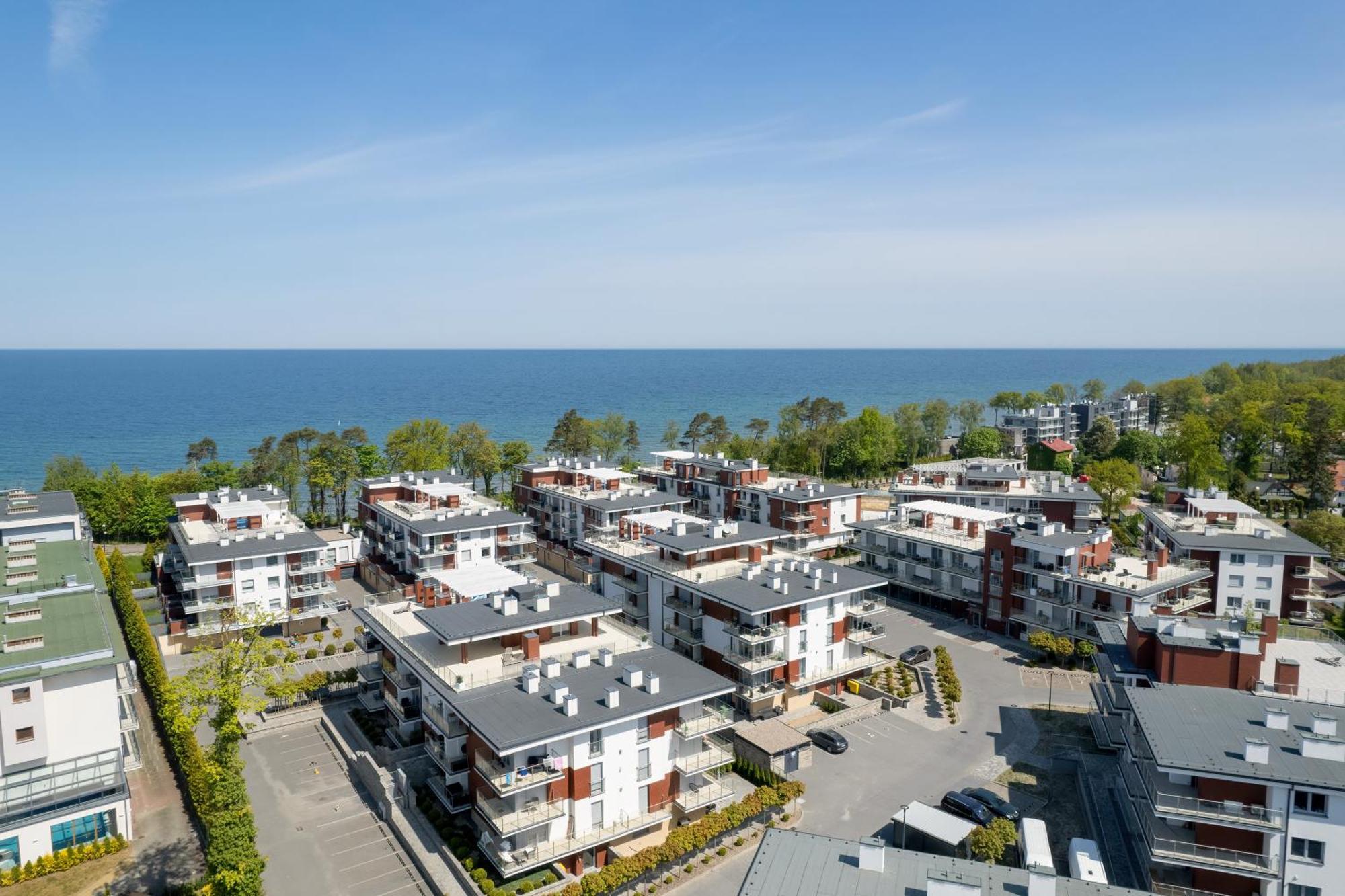 Apartment Klifowa Resort With Spa, Fitness & Kids Room By Noclegi Renters Rewal Exterior photo